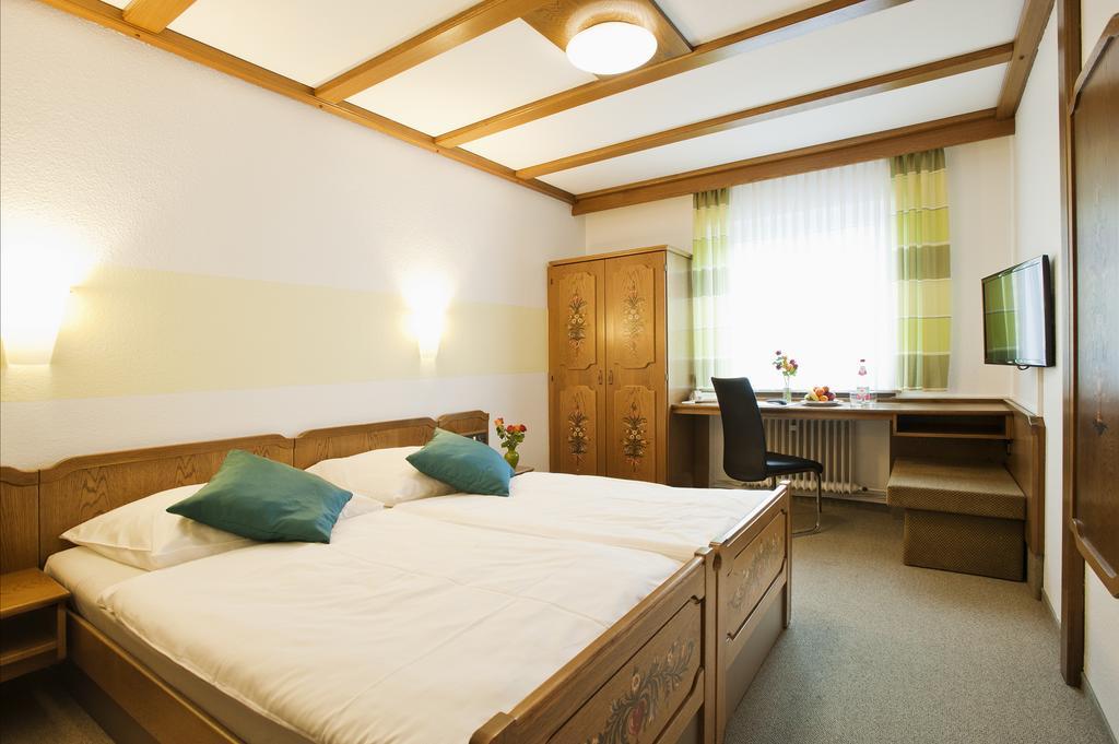 Hotel Kaeferstein Garni Нюрнберг Номер фото